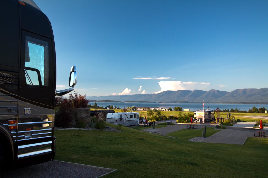 Luxury Motorcoach Resorts - LiTRV